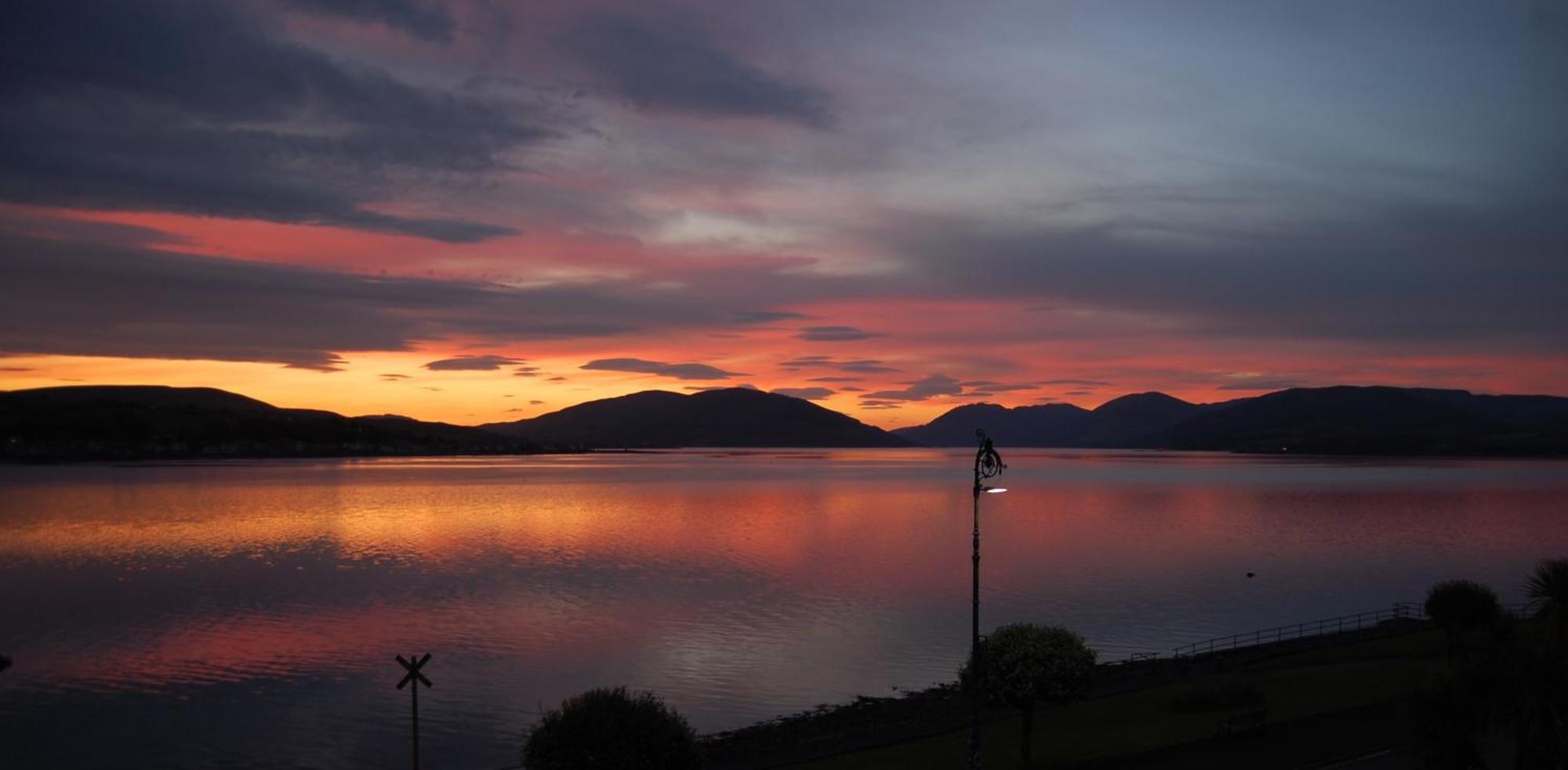 Highlander House Boutique Hotel Rothesay Exteriör bild